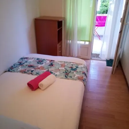 아파트 By The Sea Kastel Kambelovac, - 14364 *